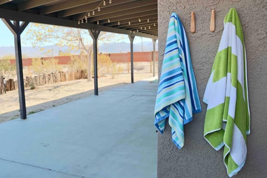 Cheerful 2Bedroom Home With Hot Tub And Cowboy Pool In Joshua Tree Exteriör bild