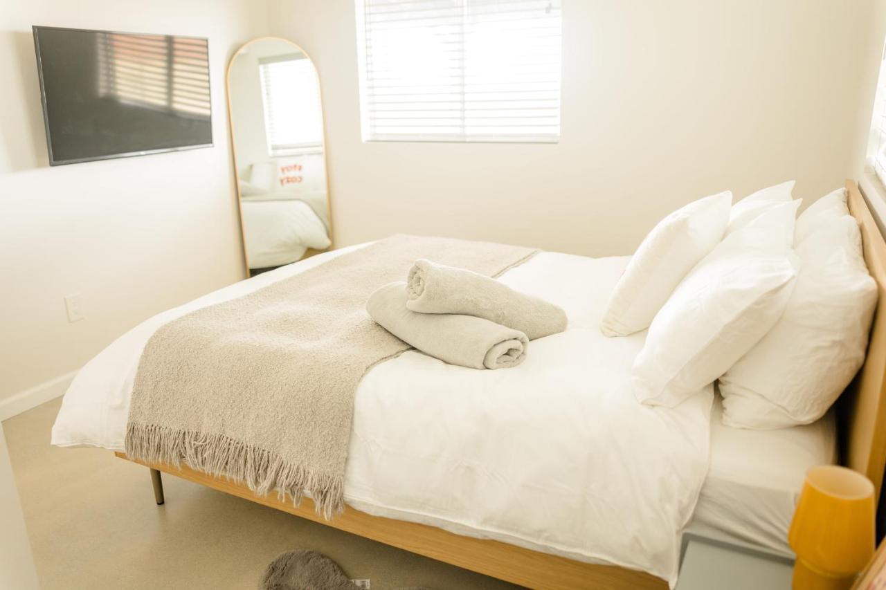 Cheerful 2Bedroom Home With Hot Tub And Cowboy Pool In Joshua Tree Exteriör bild
